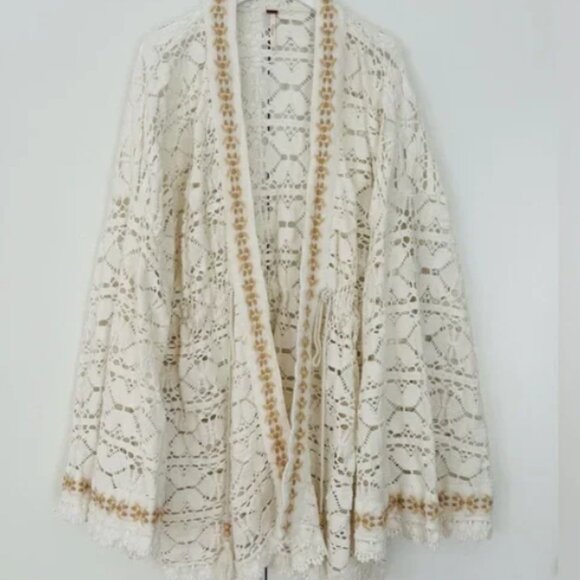 Free People Bell Sleeve Lace Dust Ivory (One size) - Picture 3 of 10